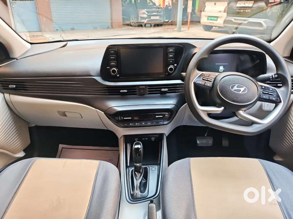 Hyundai I20 Sportz 1.2 Ivt, 2023, Petrol