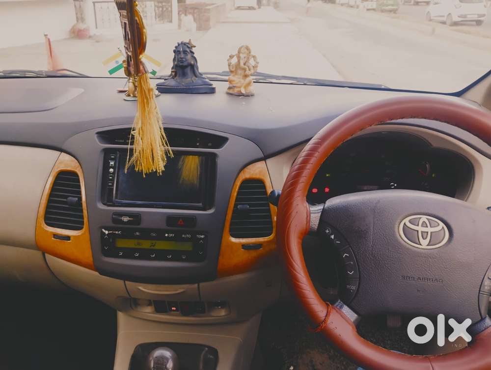 Toyota Innova 2.5 V 7 Str, 2010, Diesel