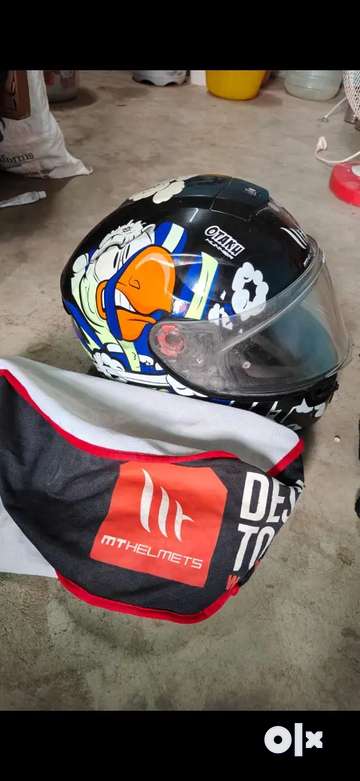 Helmet for pulsar rs 200 hotsell