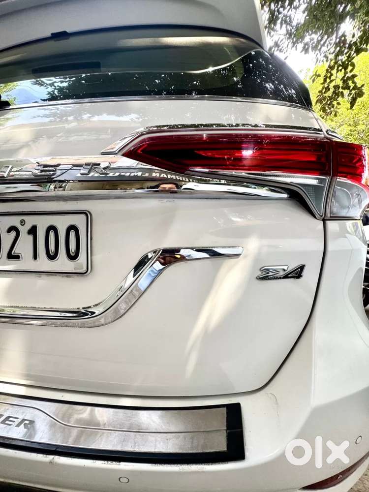 Toyota Fortuner 4x4 At 2.8 Diesel, 2020, Diesel