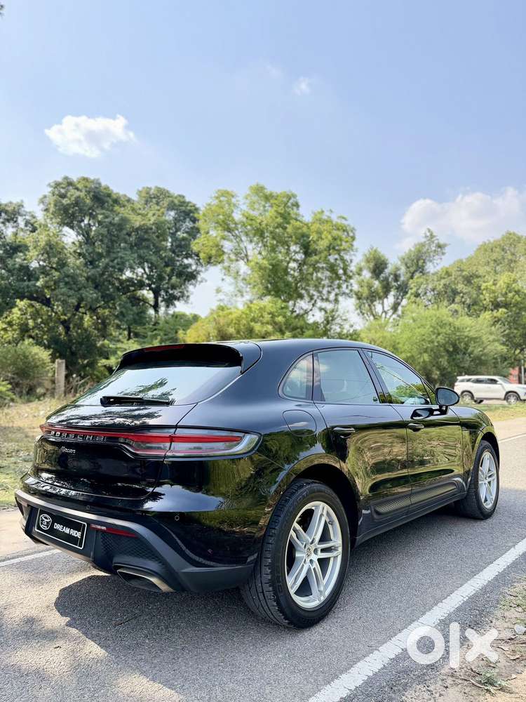 Porsche Macan 2.0 Petrol, 2022, Petrol
