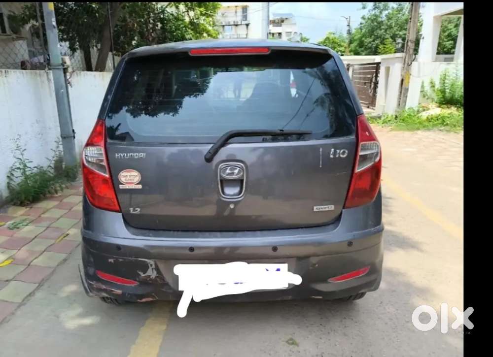 Hyundai I10 Sportz Petrol 2011