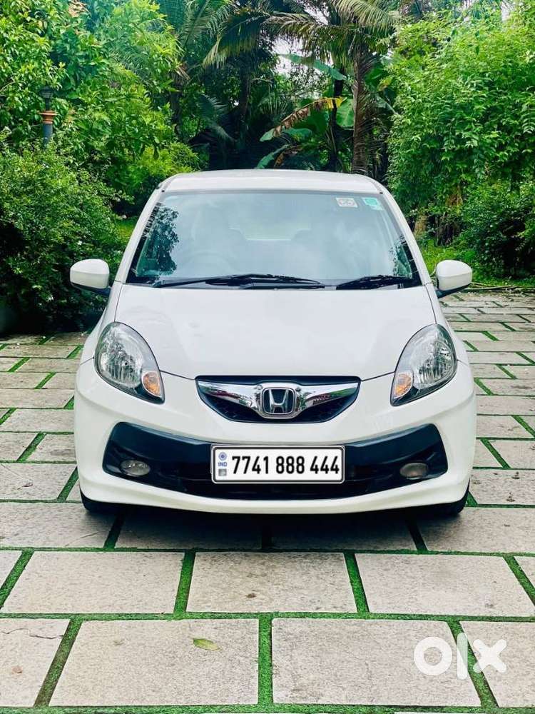 Honda Brio S (o) Mt, 2013, Petrol