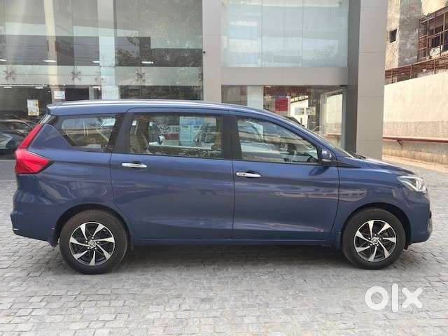 Toyota Rumion V Mt, 2024, Petrol
