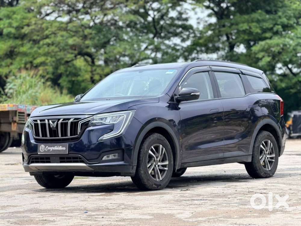 Mahindra Xuv700 2.0 Ax 5 Petrol Mt Str, 2021, Petrol
