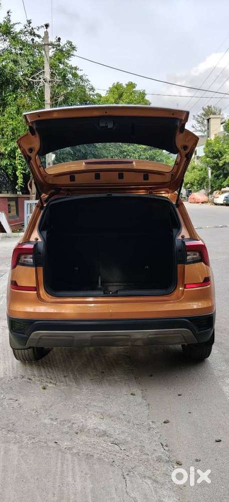 Skoda Kushaq 1.0 Tsi Style, 2022, Petrol