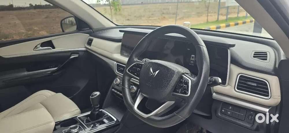 Mahindra Xuv700 Ax7l 2023