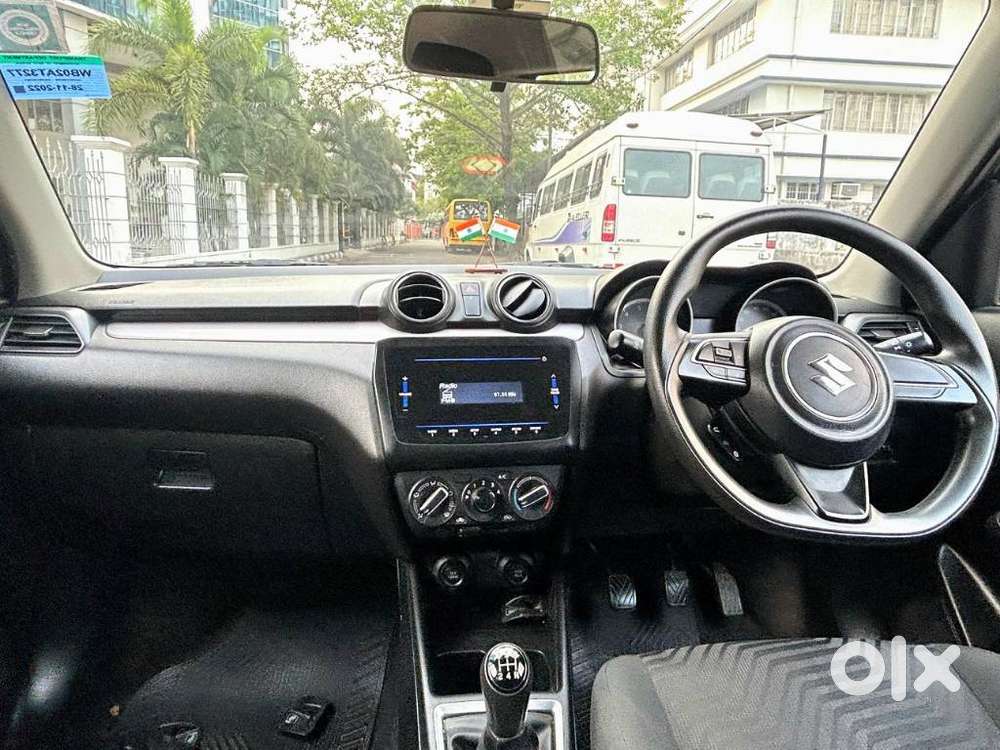 Maruti Suzuki Swift 1.2 Vxi (o), 2022, Petrol