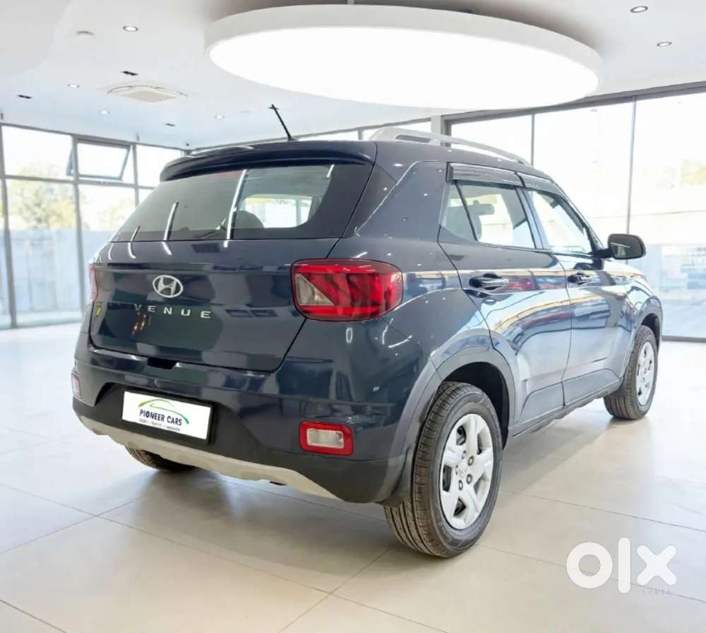 Hyundai Venue 1.5 S (o) Crdi, 2021, Diesel