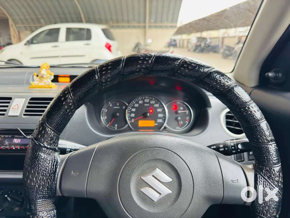 Maruti Suzuki Swift Vdi Diesel 2011 2nd Owner 133477 Km 285000 Negotia