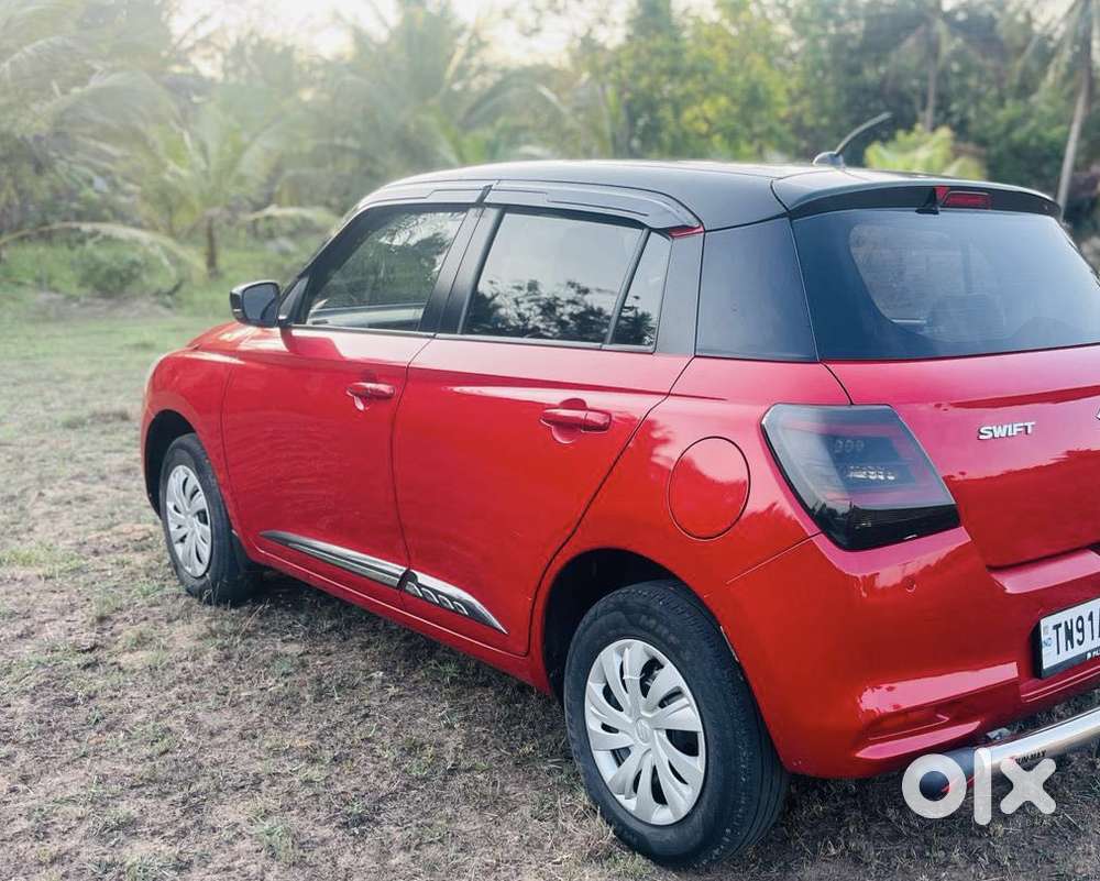 Maruti Suzuki Swift 1.2 Vxi (o), 2024, Petrol