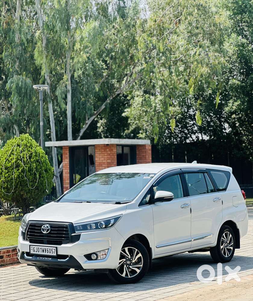 Toyota Innova Crysta 2.4 V, 2024, Diesel