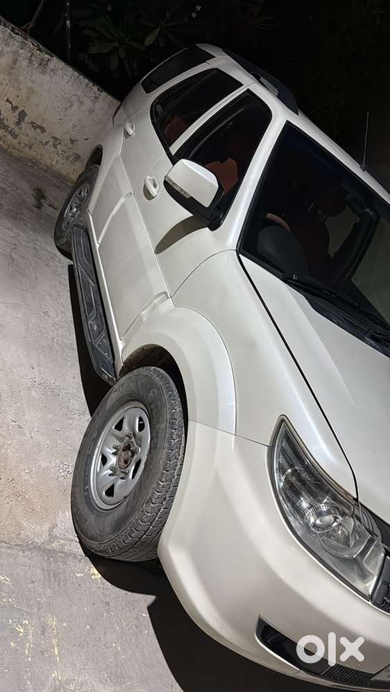 2013 Tata Safari Storme