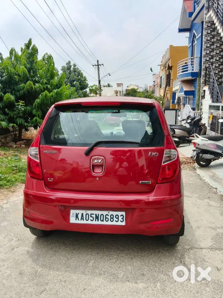 Hyundai I10 Sportz 2011