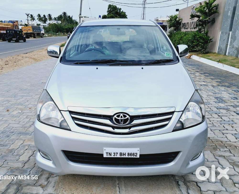 Toyota Innova 2.5 Vx 8 Str Bs-iii, 2010, Diesel