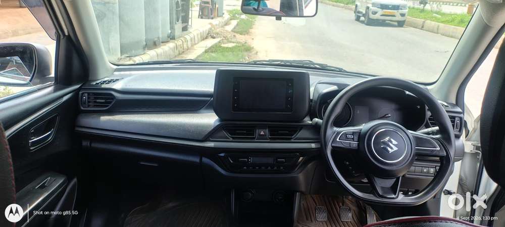 Maruti Suzuki Swift 1.2 Vxi (o), 2024, Petrol