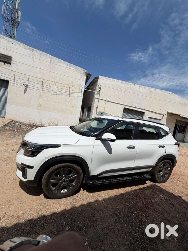 Kia Seltos 2052 Petrol At