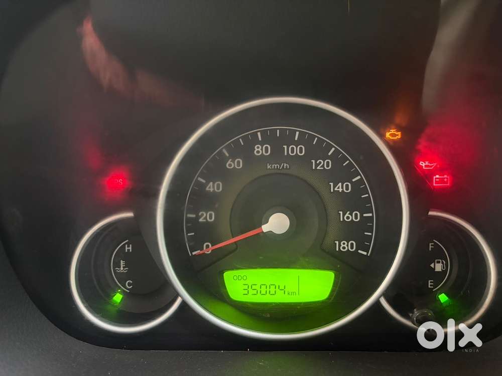 Hyundai Eon Magna 2012 November