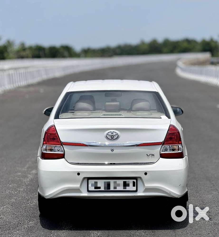 Toyota Etios Vx Limited Edition, 2017, Petrol
