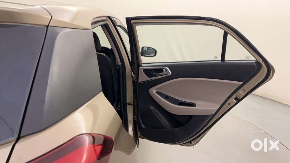 Hyundai Elite I20 Asta 1.4 Crdi, 2015, Petrol