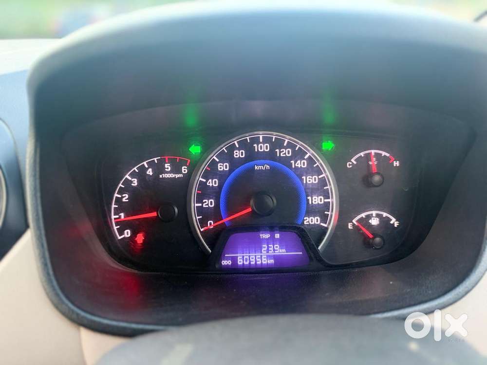 Hyundai Grand I10 Sportz(o) 1.2 Mt, 2017, Diesel