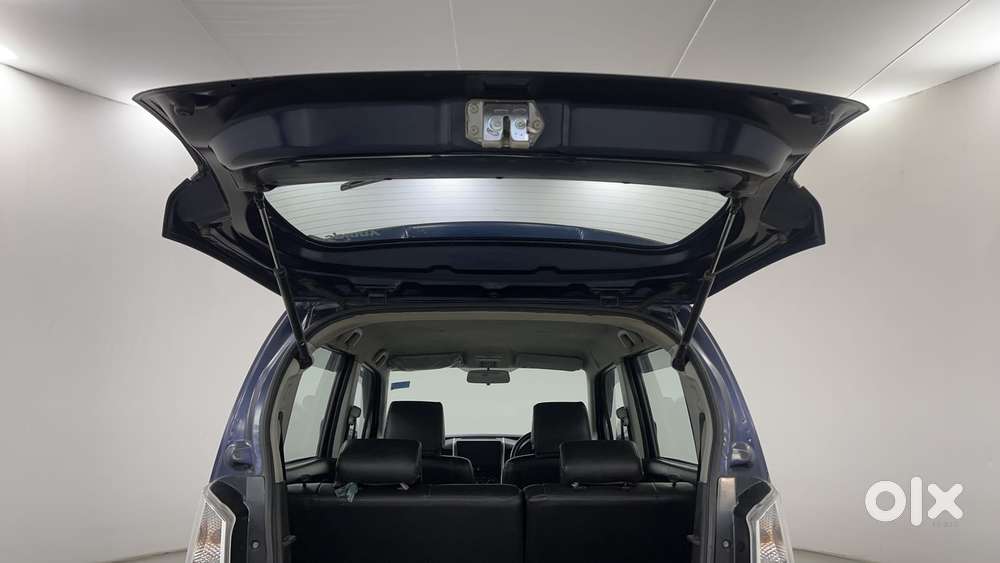 Maruti Suzuki Stingray Vxi, 2015, Petrol