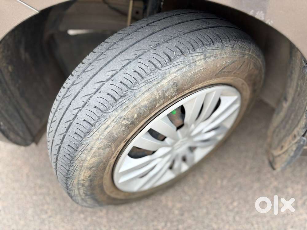 Maruti Suzuki Swift Dzire 2015-2017 1.2 Vxi, 2017, Petrol