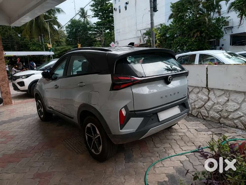 Tata Nexon 1.2 Revotron 2025 Manual