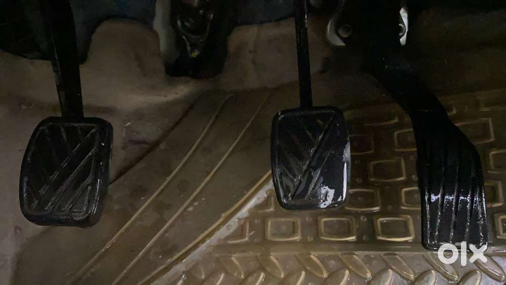 Maruti Suzuki Swift Dzire 1.2 Vxi Bsiv, 2017, Petrol