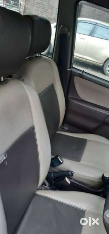 Maruti Suzuki Zen Estilo Lxi Bs Iv, 2010, Petrol