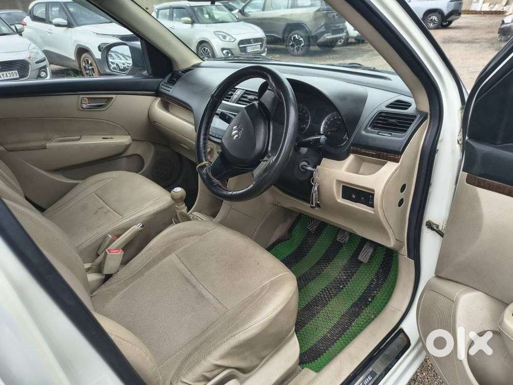Maruti Suzuki Dzire 1.2 Vxi, 2015, Petrol