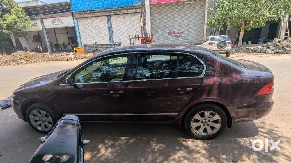 Skoda Superb 1.8tsi Manual