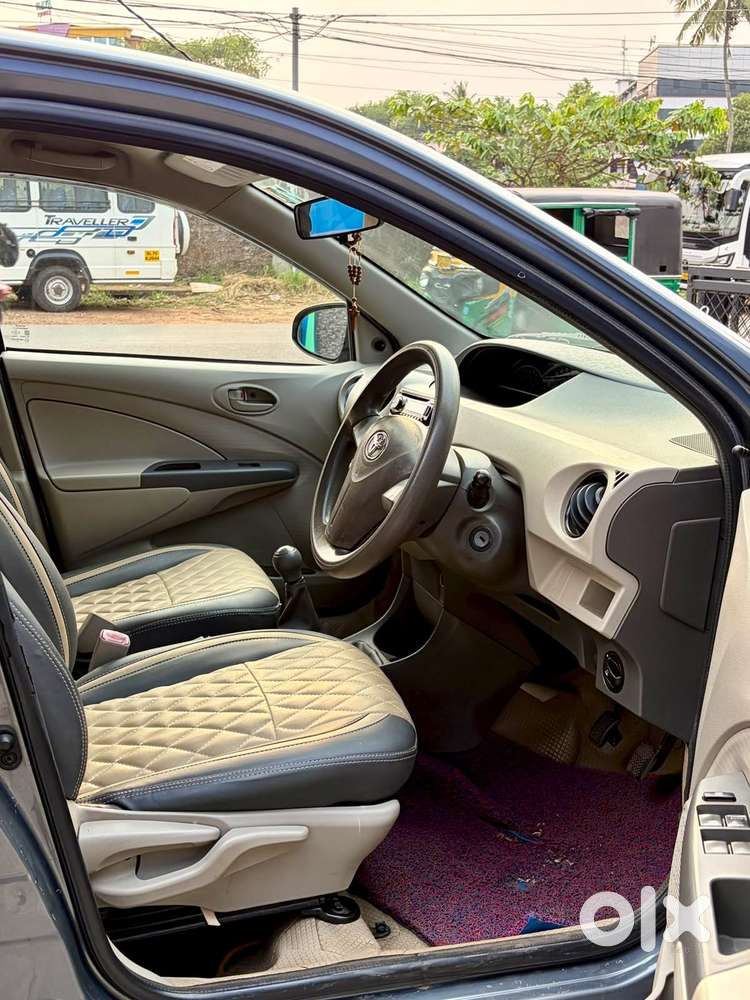 Toyota Etios Liva G, 2014, Petrol