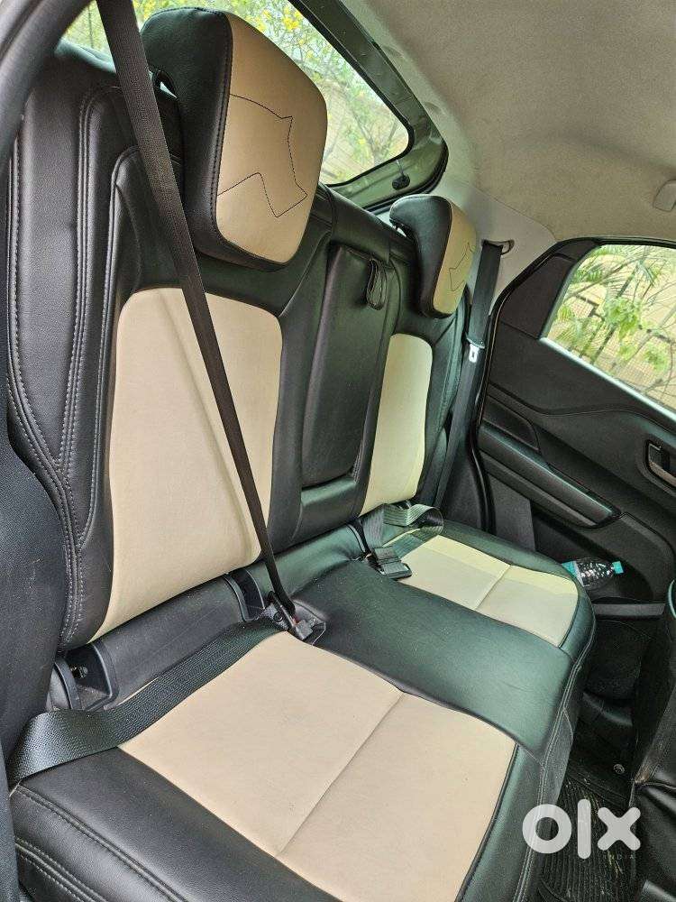 Tata Punch 1.2 Revotron Creative Amt Dual Tone, 2022, Petrol