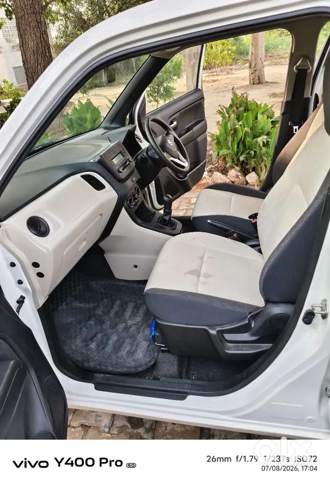 2 Key And All Complete New Brand No Remove Polothin Cover In Back Seat