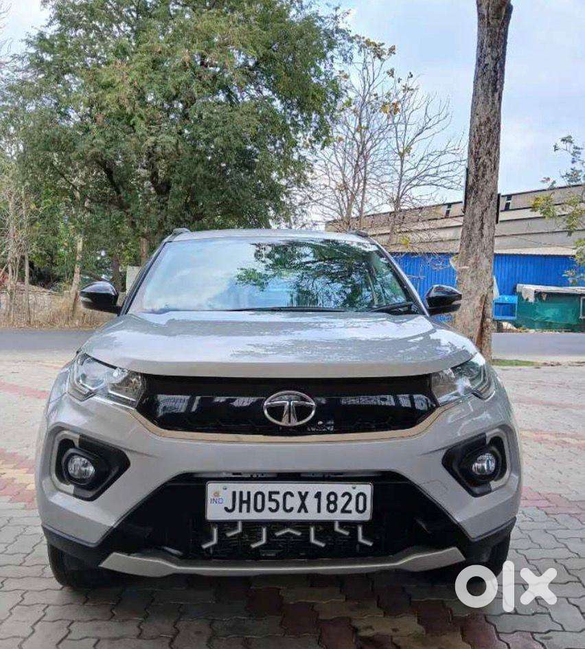 Tata Nexon 5 Petrol Good Condition