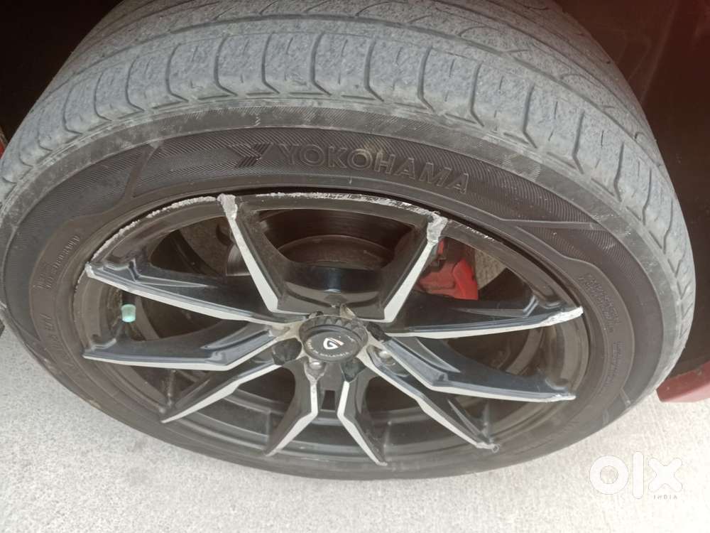 Tata Altroz 1.2 Xe, 2021, Petrol