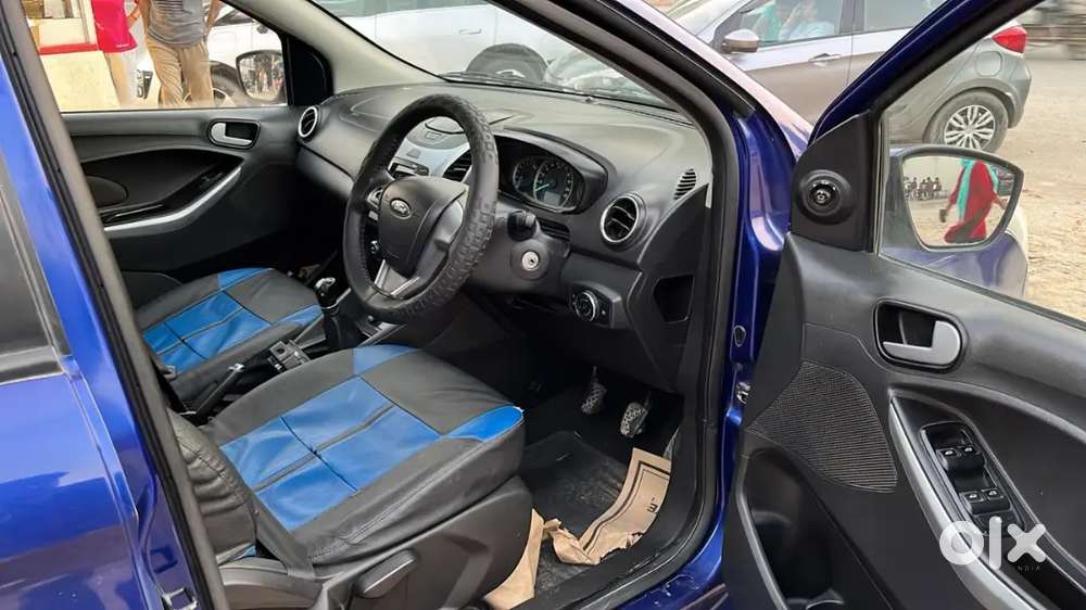 Ford Aspire 2015