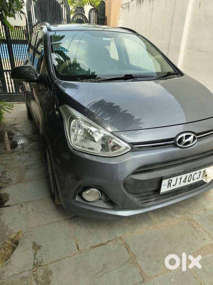 Hyundai Grand I10 Sportz Celebration Edition, 2016, Petrol