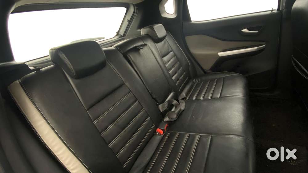 Nissan Magnite 1.0 Xv Turbo Cvt, 2022, Petrol