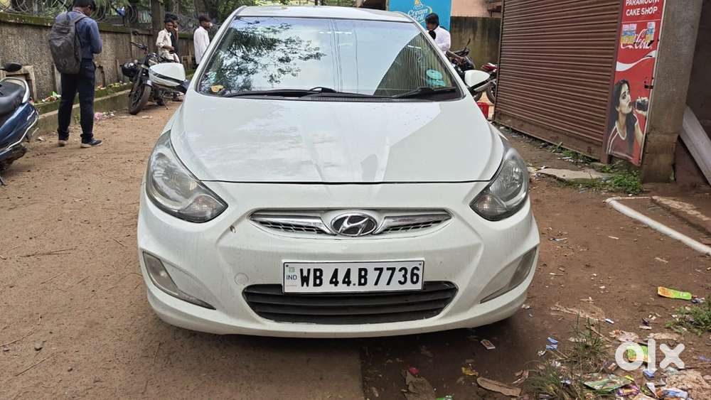 Hyundai Verna Petrol 2012
