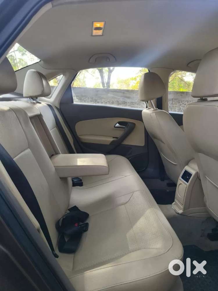 Volkswagen Vento 1.2 Tsi Highline At, 2016, Petrol
