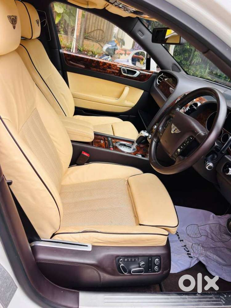 Bentley Continental Flying Spur Sedan, 2012, Petrol