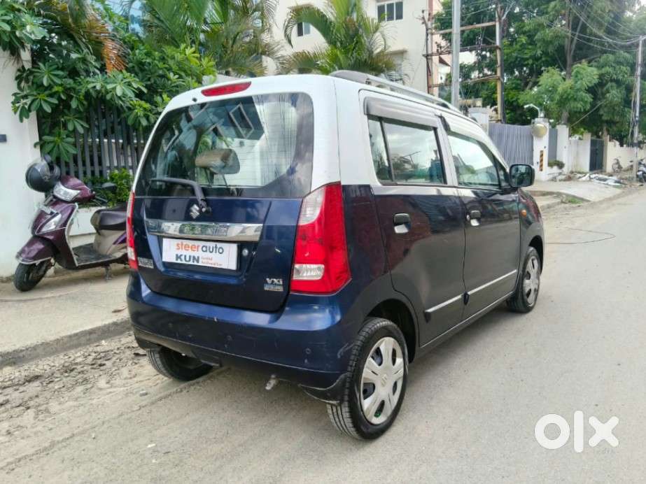 Maruti Suzuki Wagon R Vxi Amt1.2, 2017, Petrol