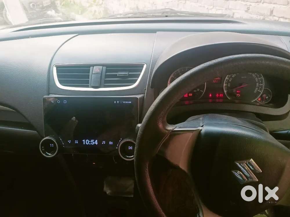 Maruti Suzuki Swift 2015 Petrol 125000 Km Driven