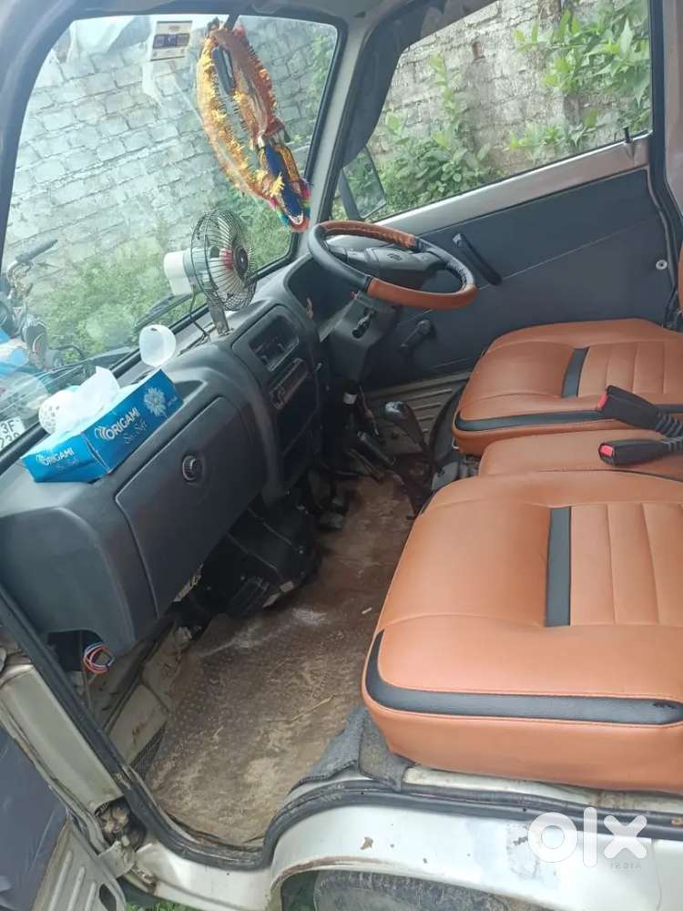 Maruti Suzuki Omni 2015