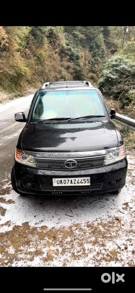 Tata Safari Storme 2013