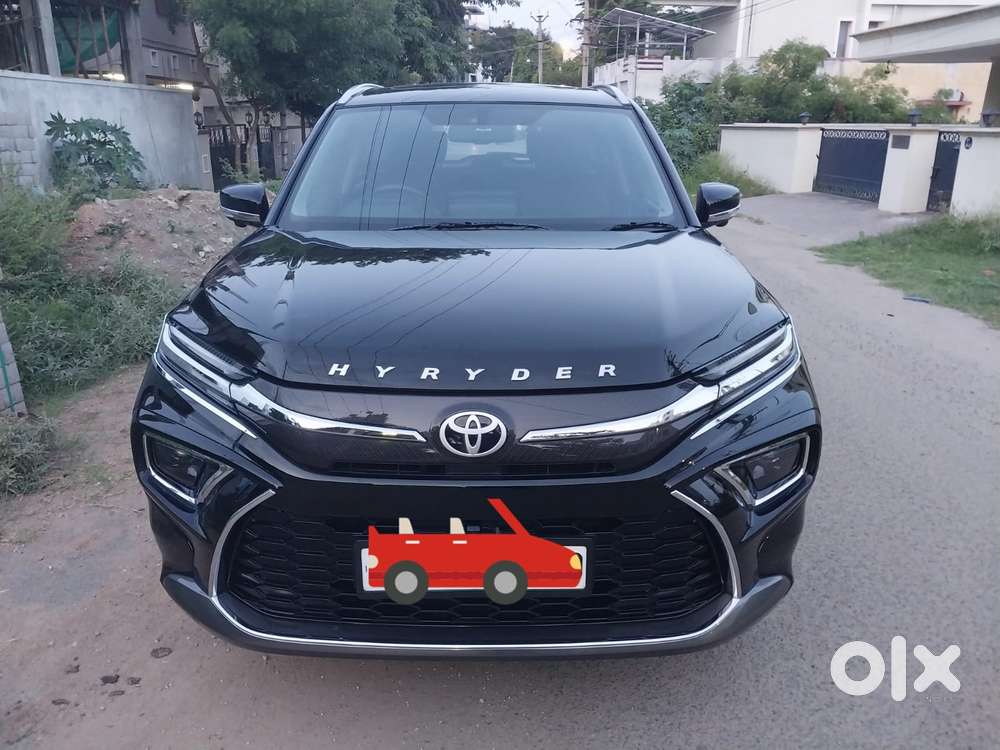 Toyota Urban Cruiser Hyryder 1.5 V Hybrid, 2023, Petrol