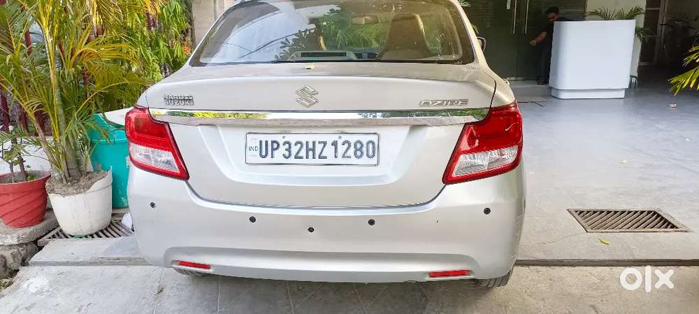 Maruti Suzuki Dzire 2017 Petrol 100000 Km Driven