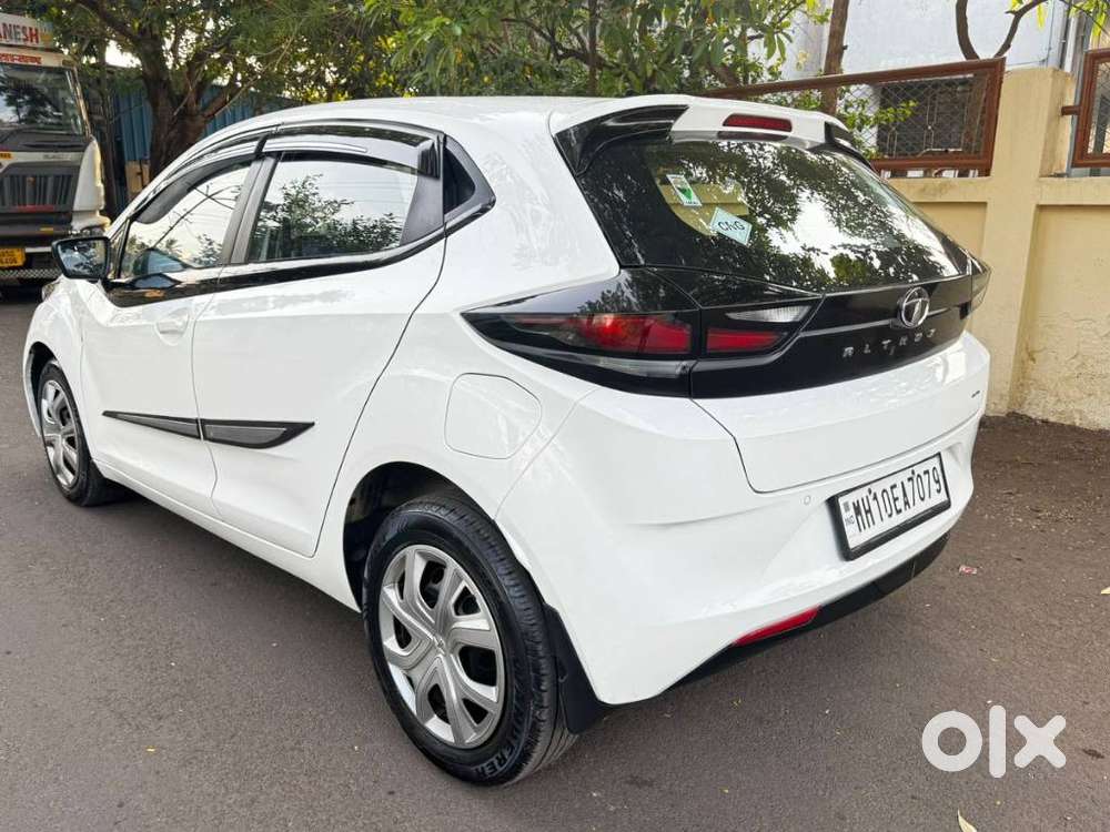 Tata Altroz Xm Plus Icng, 2023, Cng & Hybrids